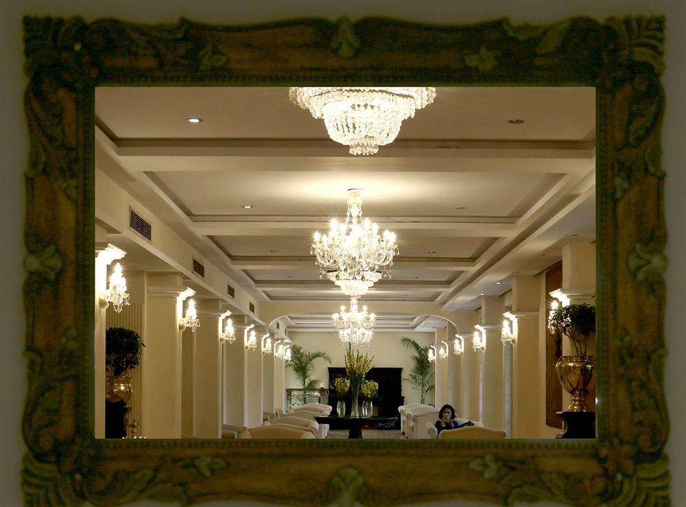 Hotel Clarks Varanasi Limited Zewnętrze zdjęcie