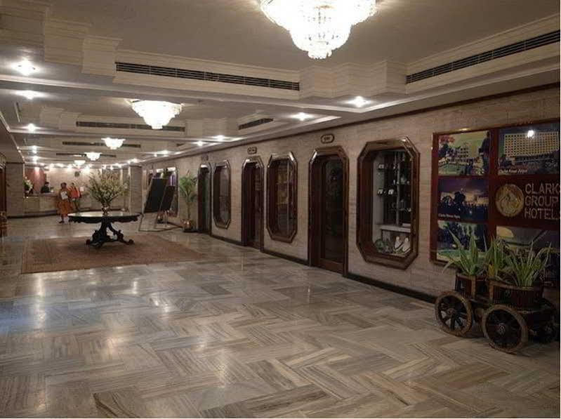 Hotel Clarks Varanasi Limited Zewnętrze zdjęcie