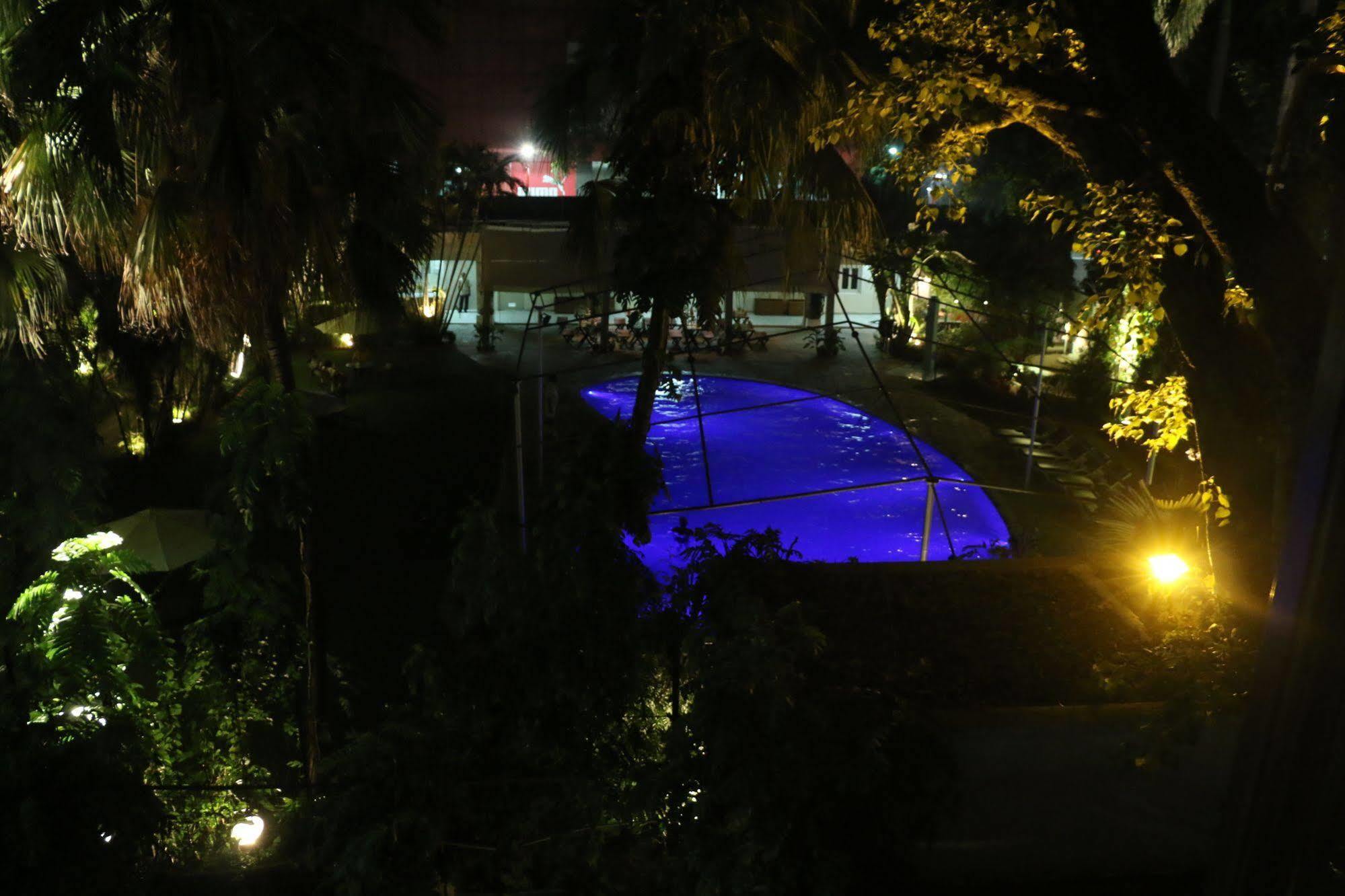 Hotel Clarks Varanasi Limited Zewnętrze zdjęcie